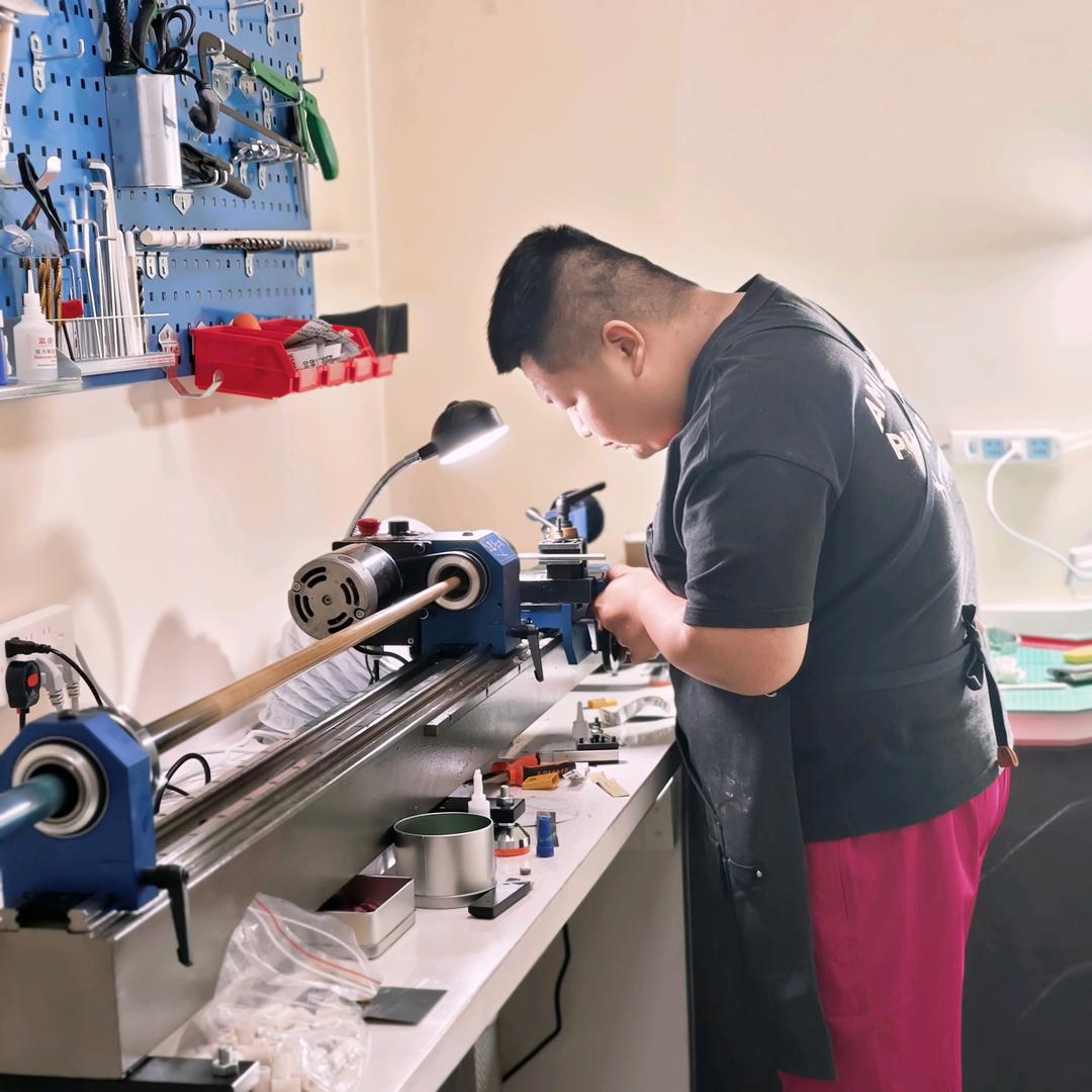 大岐台球杆维修