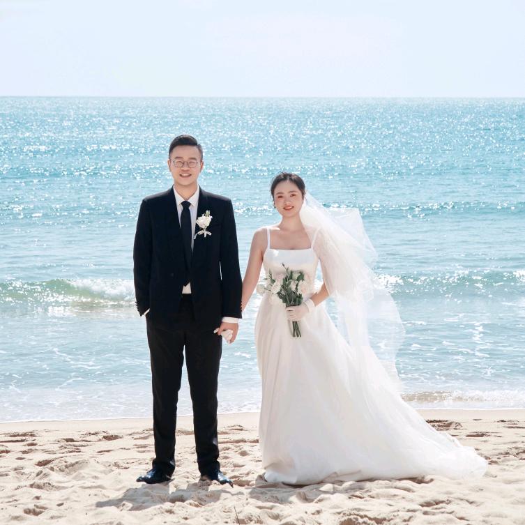 闲花落尽春雨时