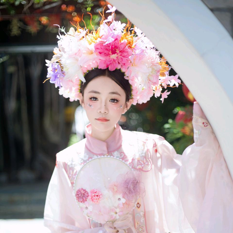 倩