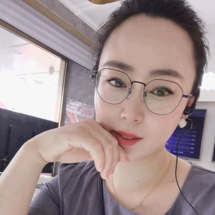 和发珠宝总店李婷