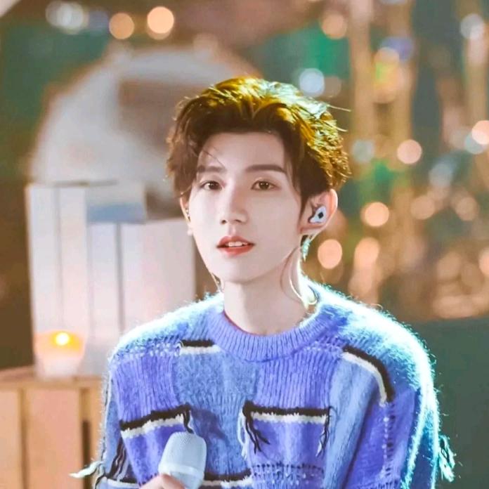 小王是小源头像