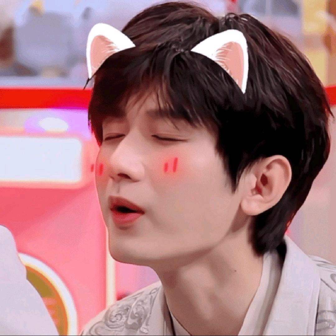 嘿呀嘿呀ayiyi👿