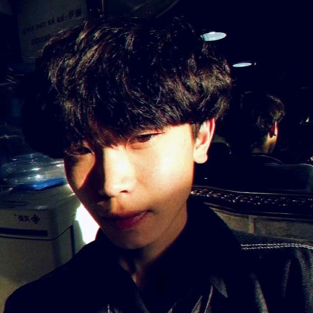小焱哥