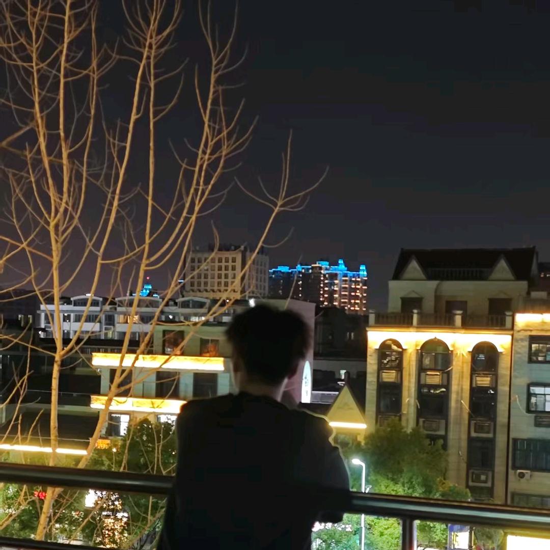 根号三