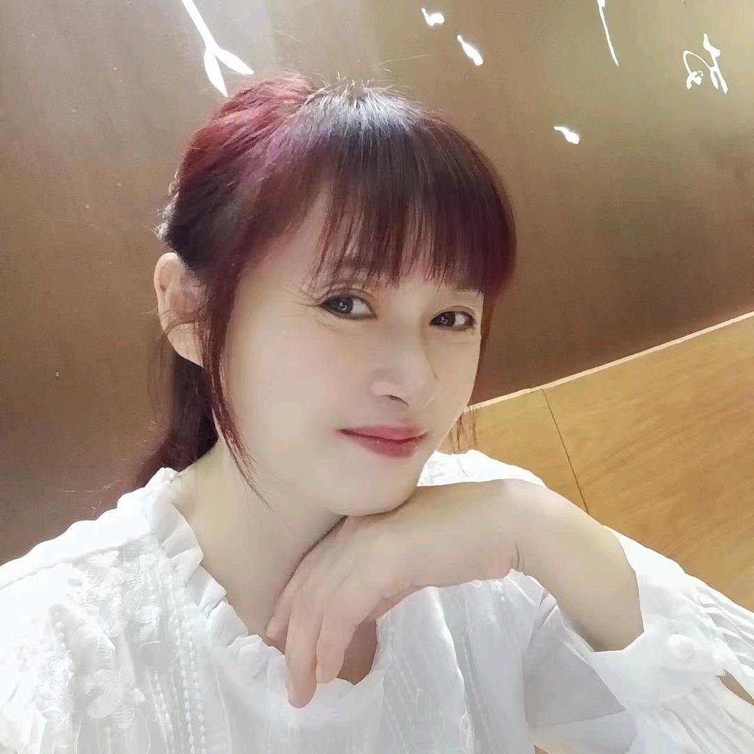 淡紫