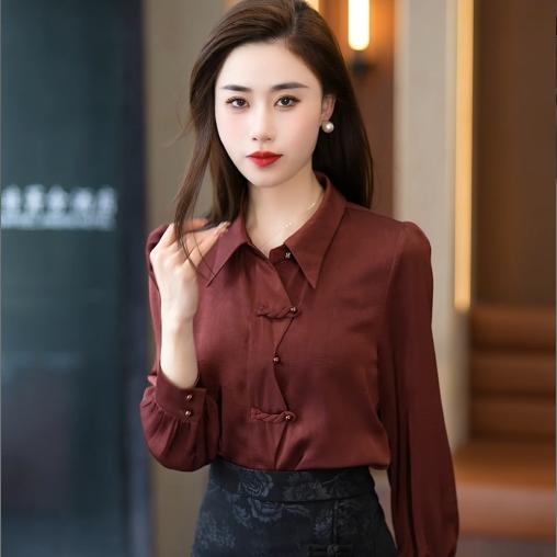 清魅儿服饰