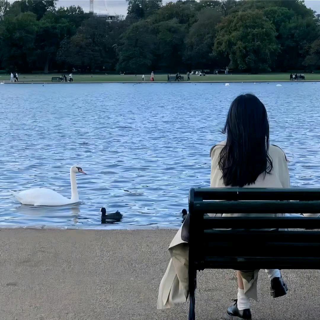 阿阿吖