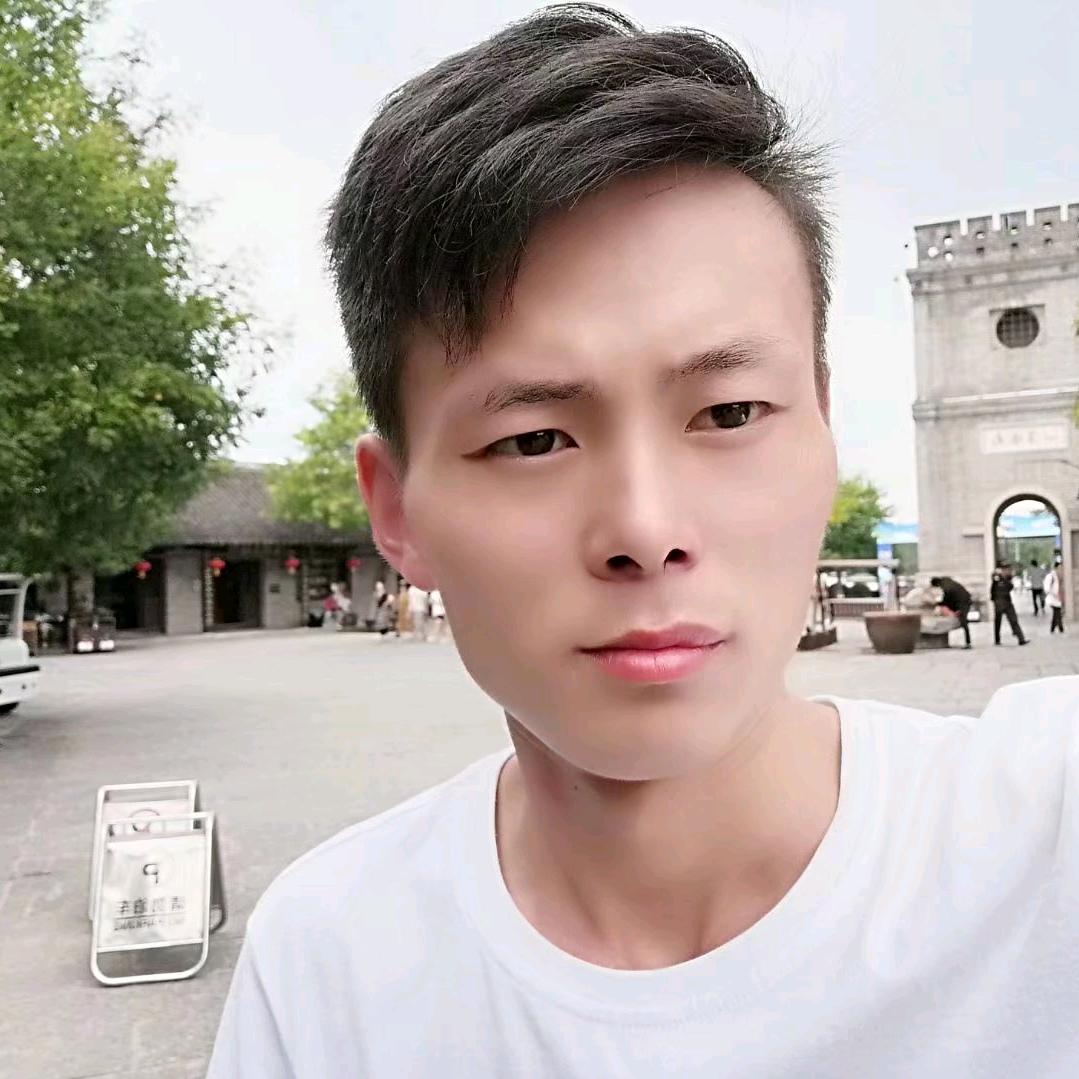 小李  炸鸡·炸鱼