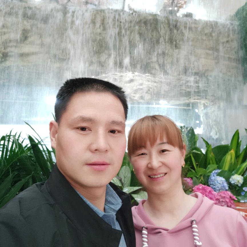 LBW回眸一笑很倾城🎤🎤🎸🎸🎻