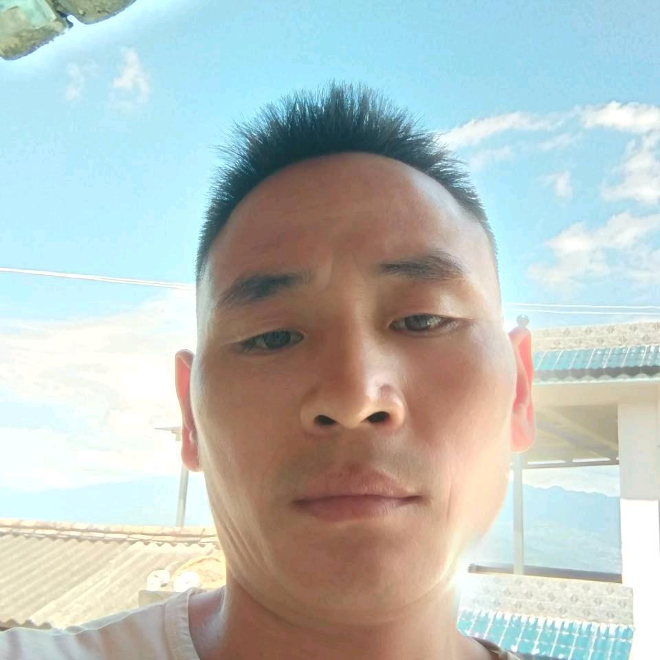 一模一样