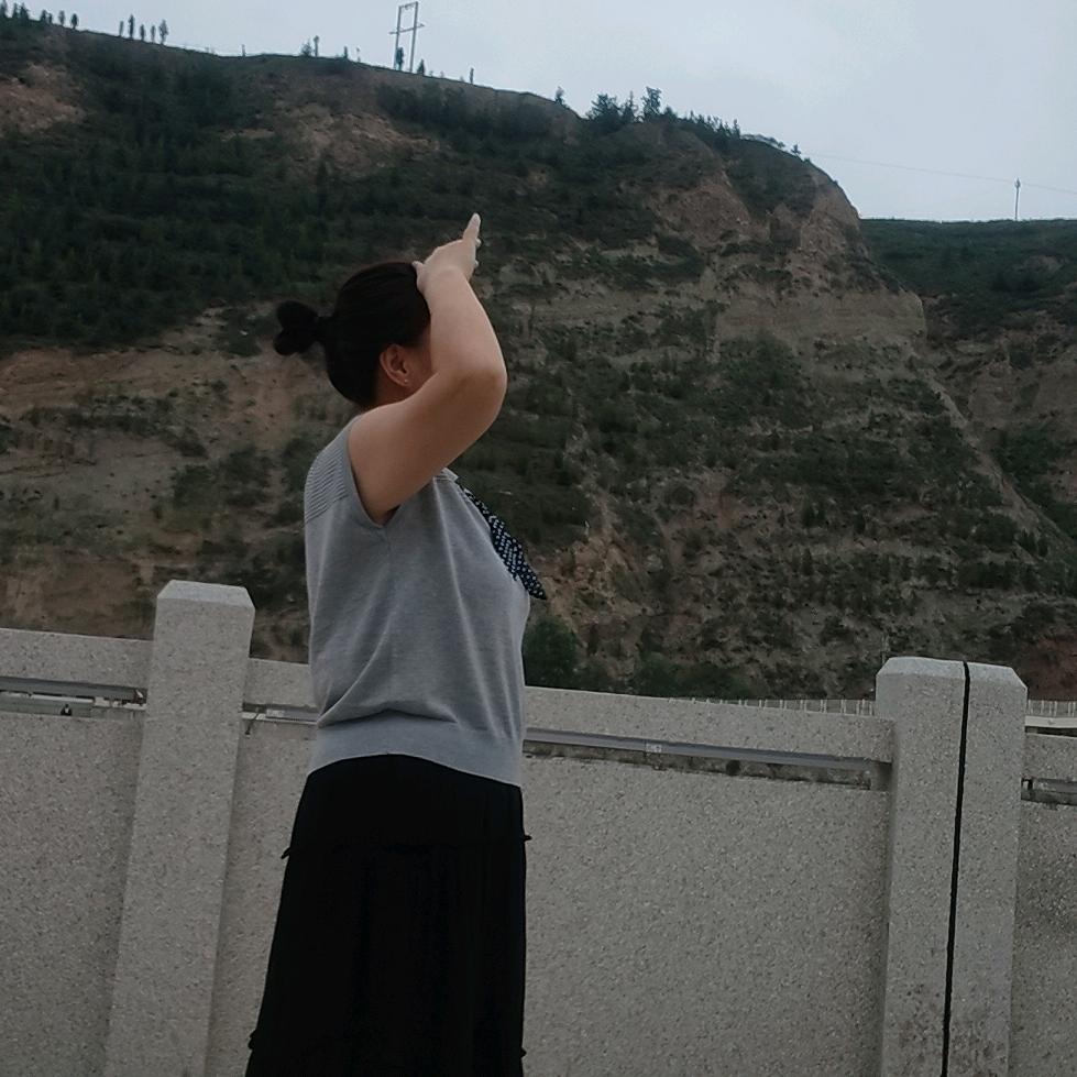 中乔+漳县工厂店小霞