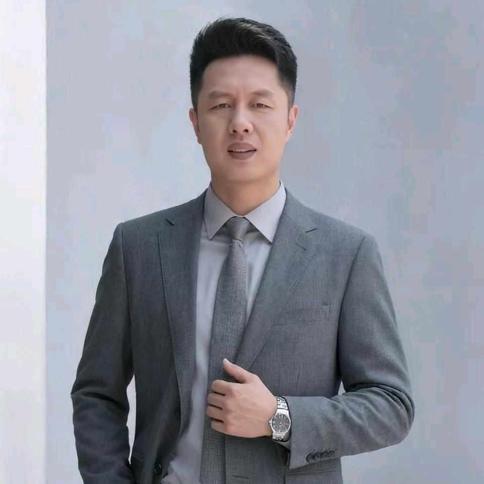 @亮仔