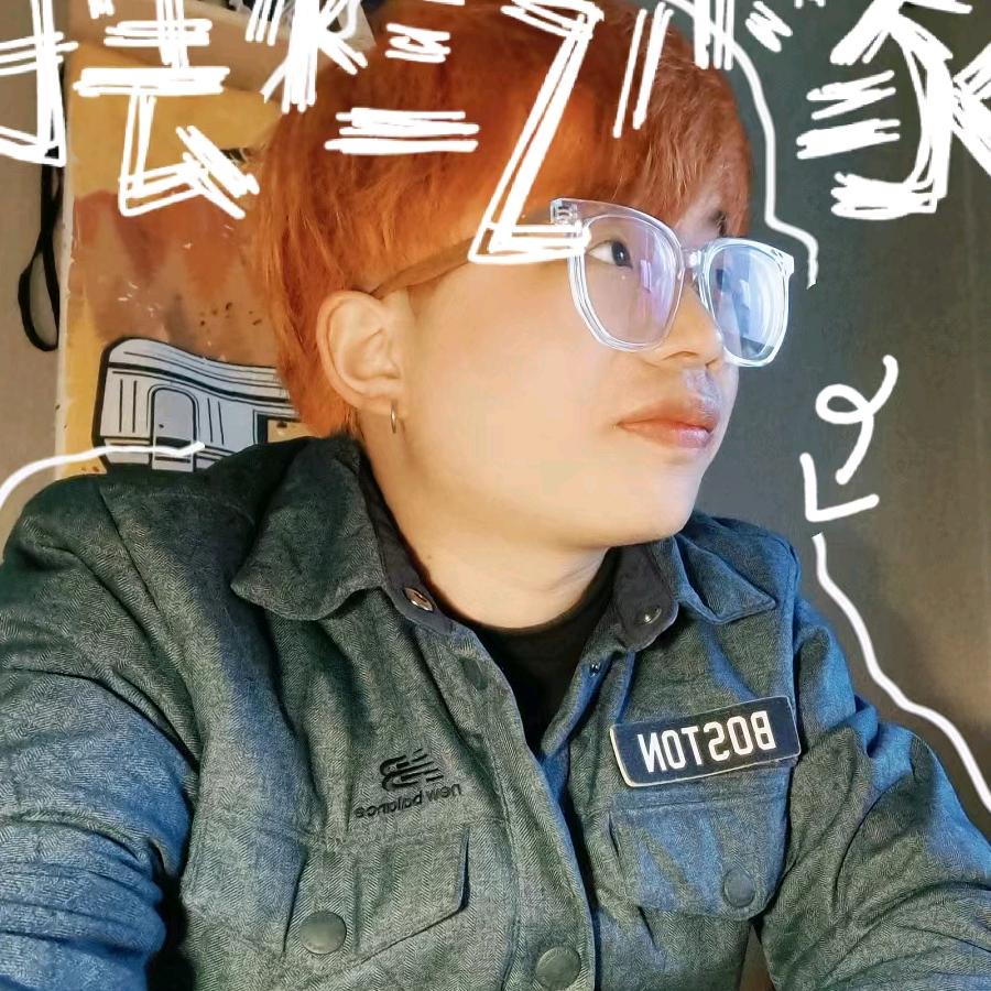 ⛺️阿飞（爱玩装备）