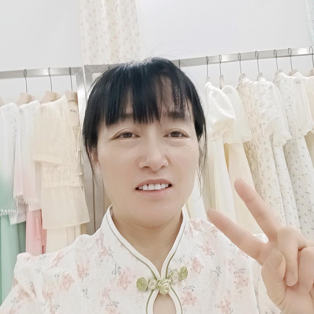 合肥新站区慕莎服饰店