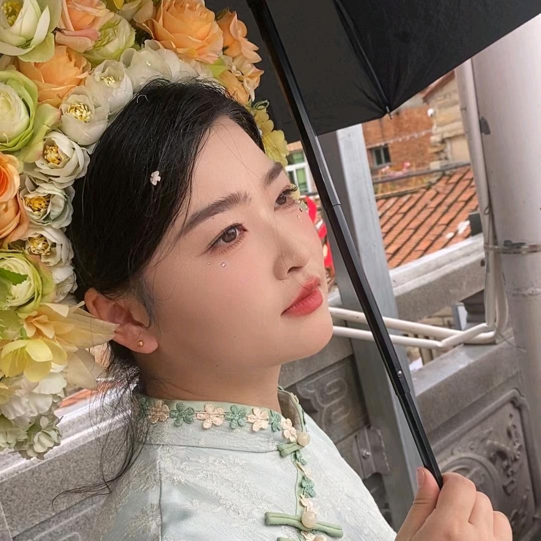 倾颜美甲美睫杭集店