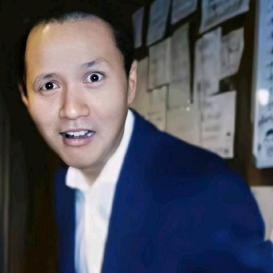 中二病普信美少男想要遇到无敌美少女