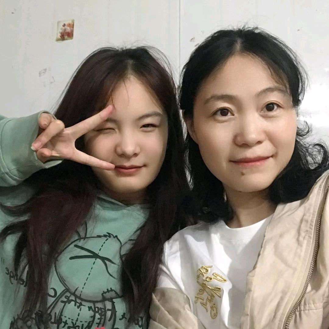 丽丽瓜爱上二师兄