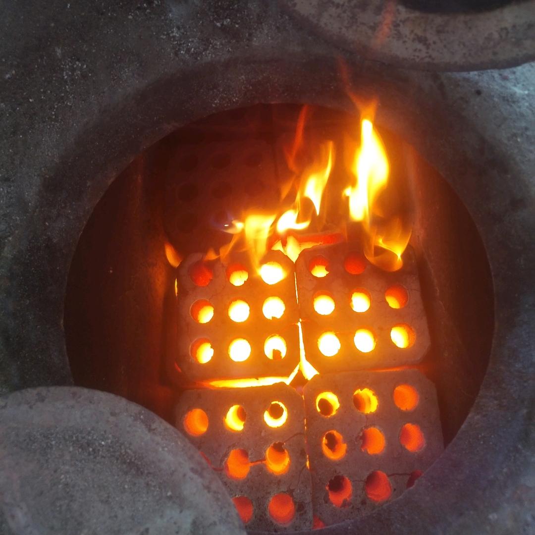 德顺型煤.原煤厂（新民村贾明）