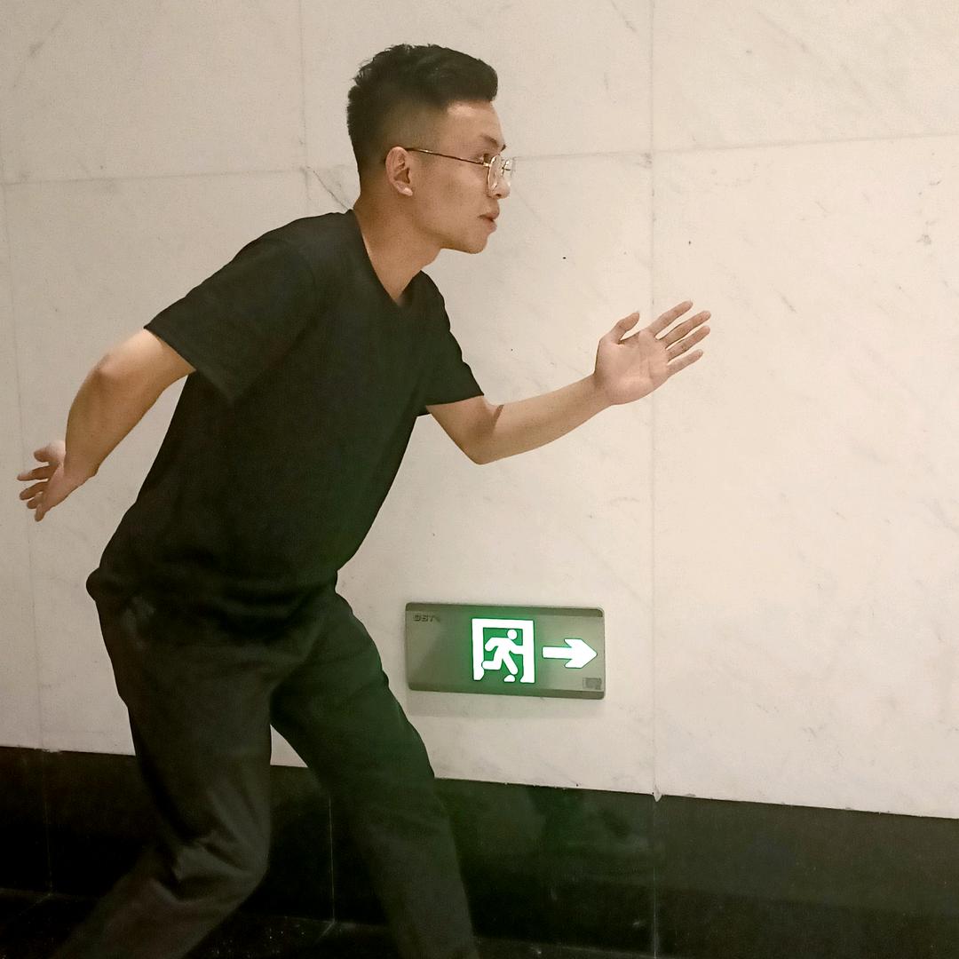 左邻右社吴勃