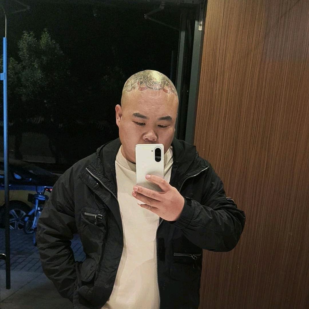 郑公子：不甘平凡