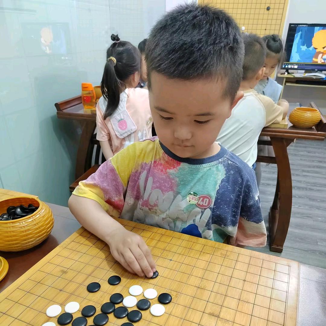 小鹏同学
