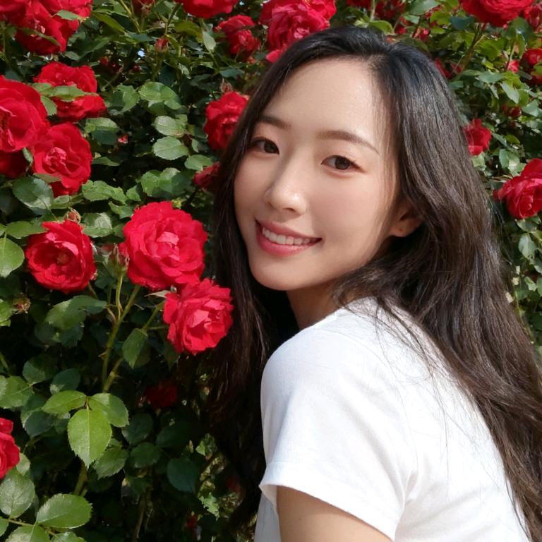 柒柒₍˄·͈༝·͈˄*₎◞ ̑̑