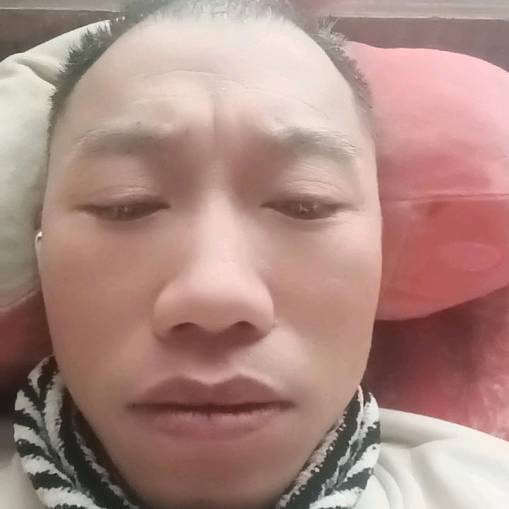 @🌹😇七0后发哥是全世界最伤心的人