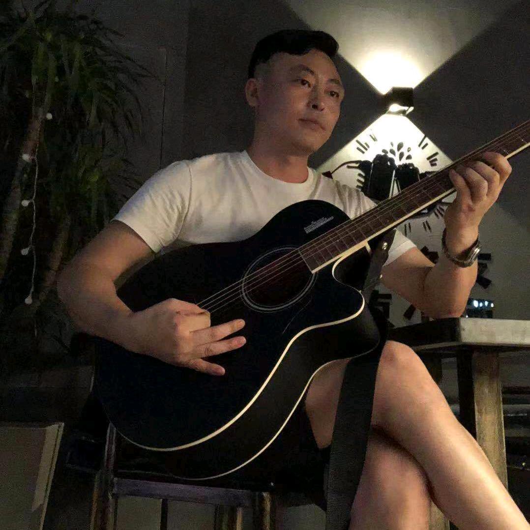守护克罗恩妻子