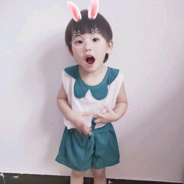 火花八方满天飞