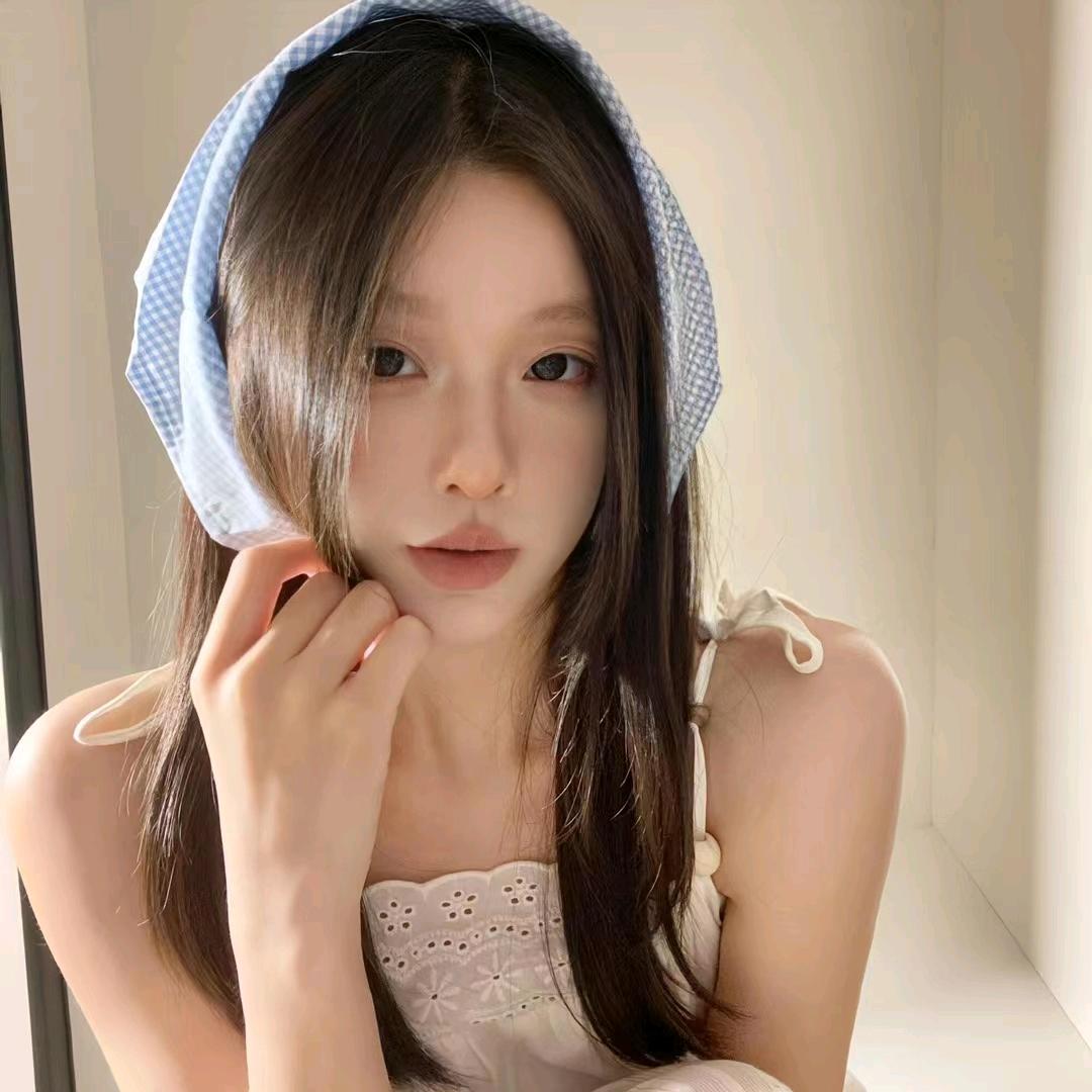 内向的香菜.