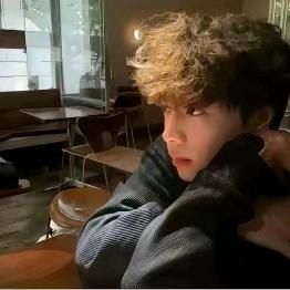 星河地铁收刀出刀