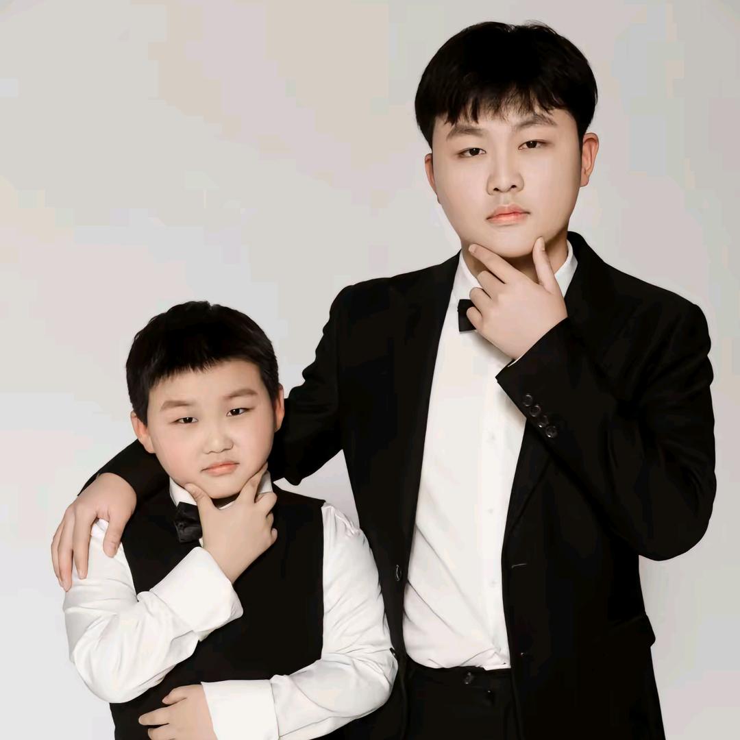 金屯粮贸有限公司，黄金涛。