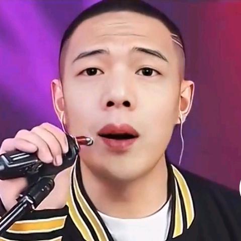 ℳঞ深秋꧔ꦿ᭄💕