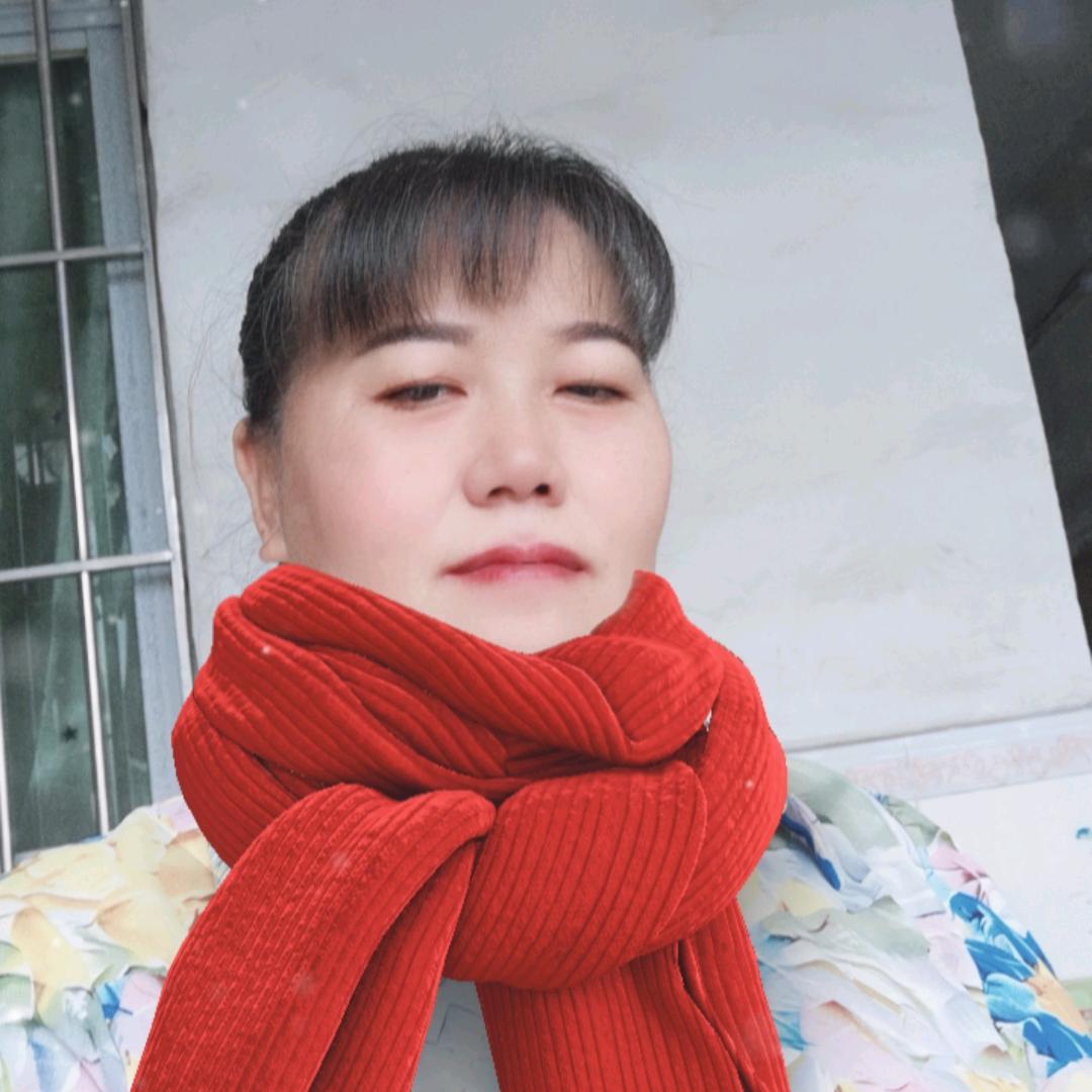如花，🎤，17.55开播，喜欢唱歌🎤