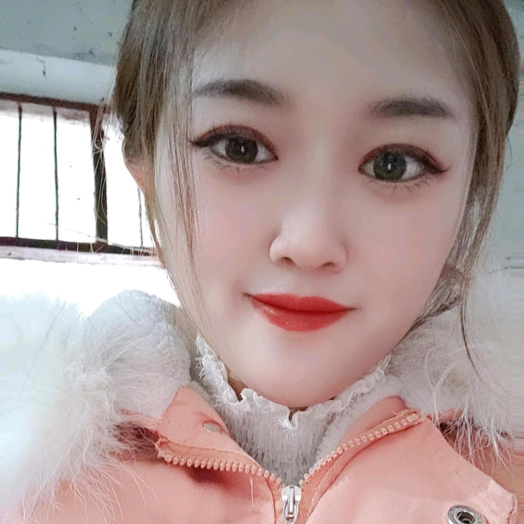 奶奶带大的小棉袄