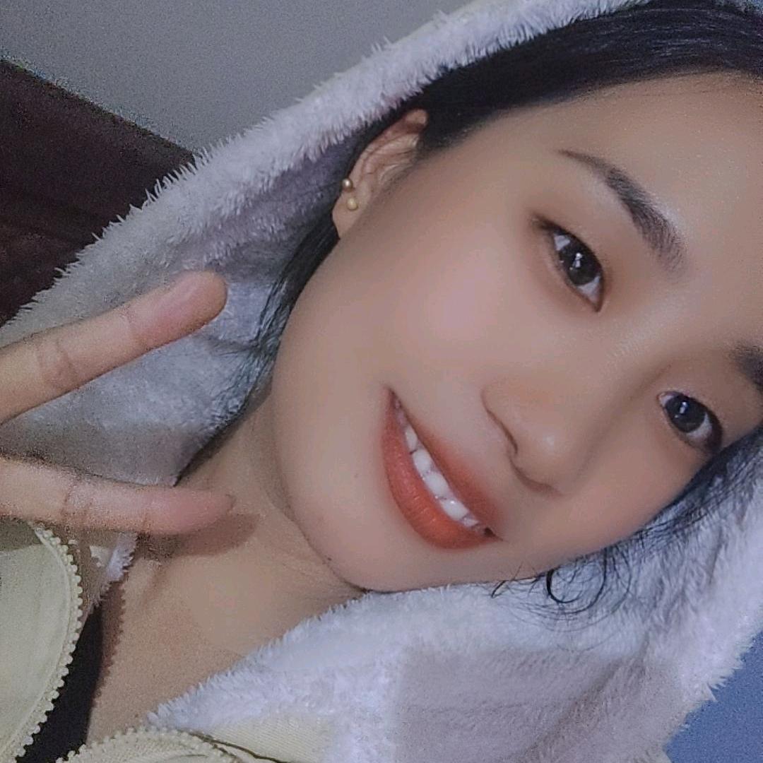 呆呆小妞