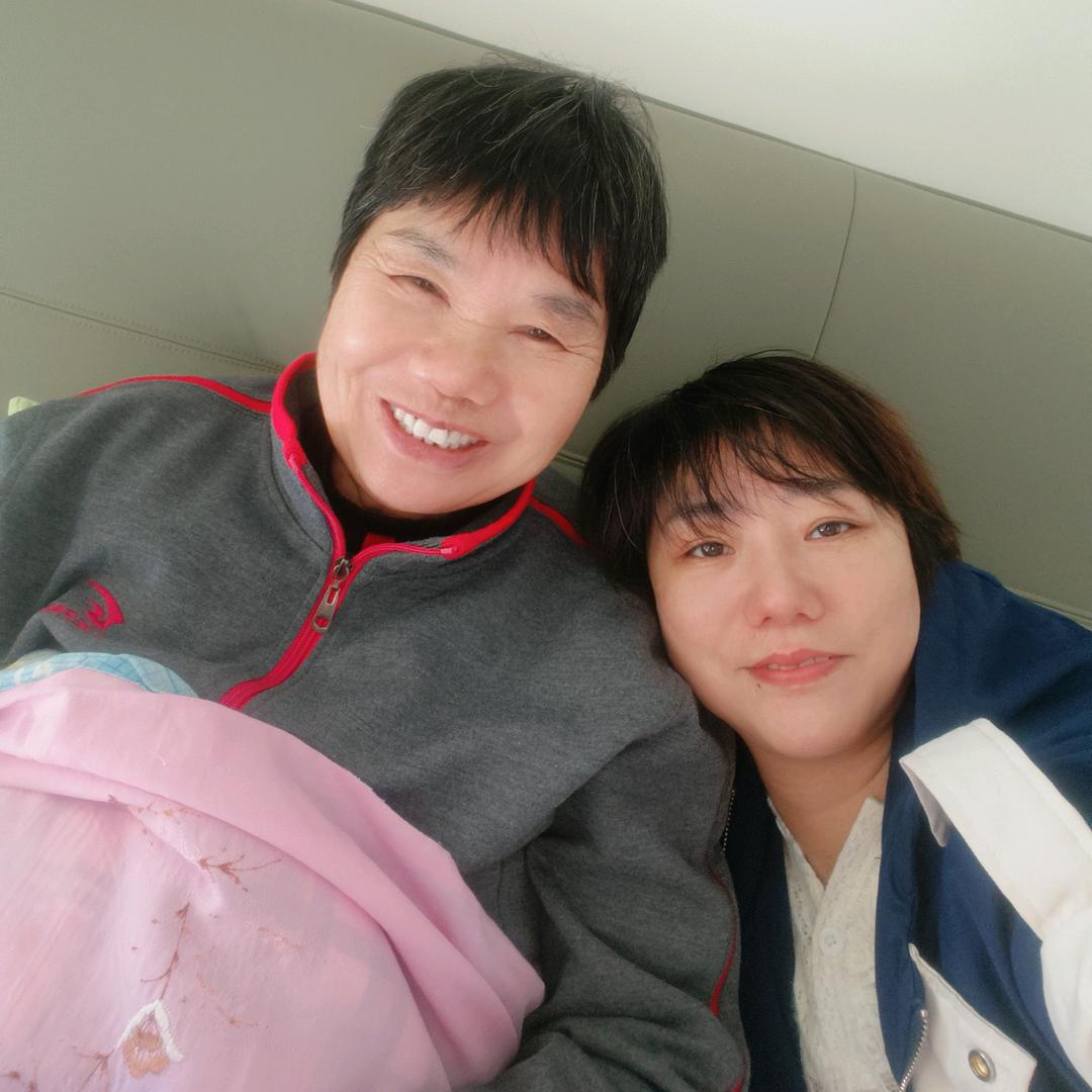 陪着老妈打怪兽