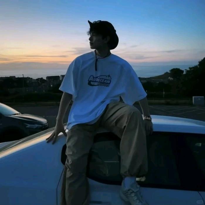 𝒳𝒬·墨殇/歌