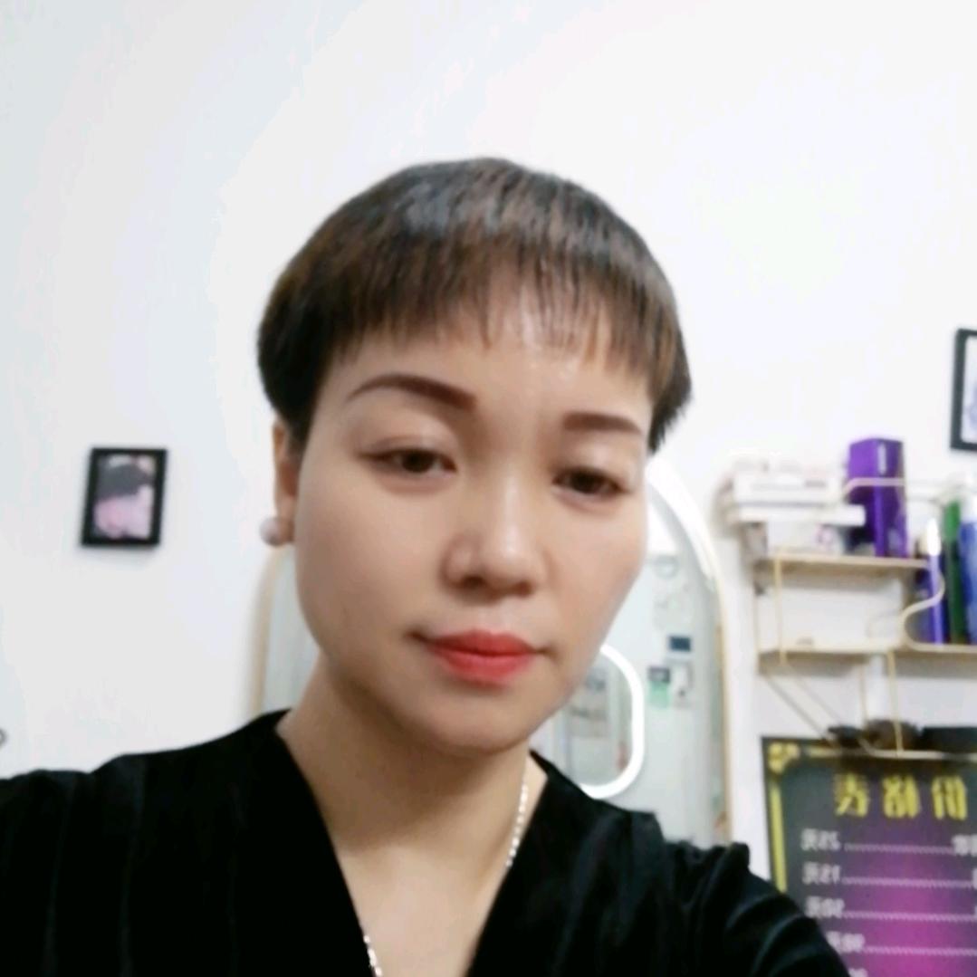 霞姐：12月5号（早7：20首播）