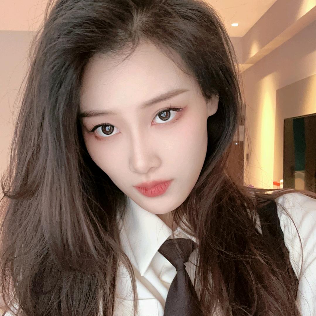 奶思女士