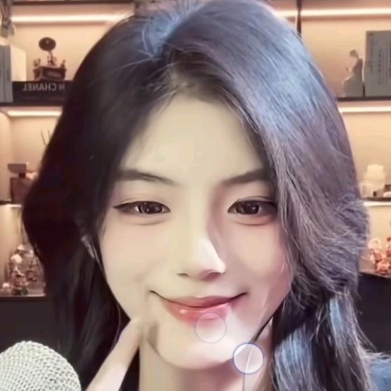 杨梓彤