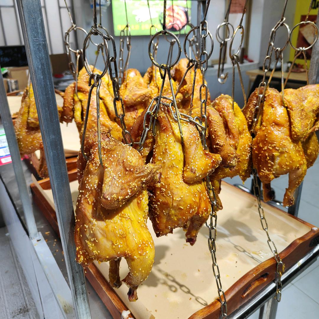 琴岛小杨馕坑烤羊排（酱香大棒骨）