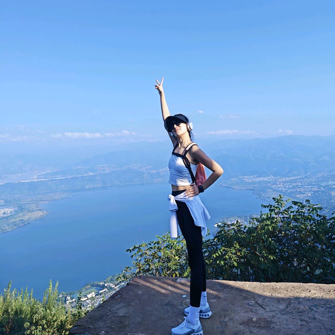 阳光宝宝爱运动。☀🌈