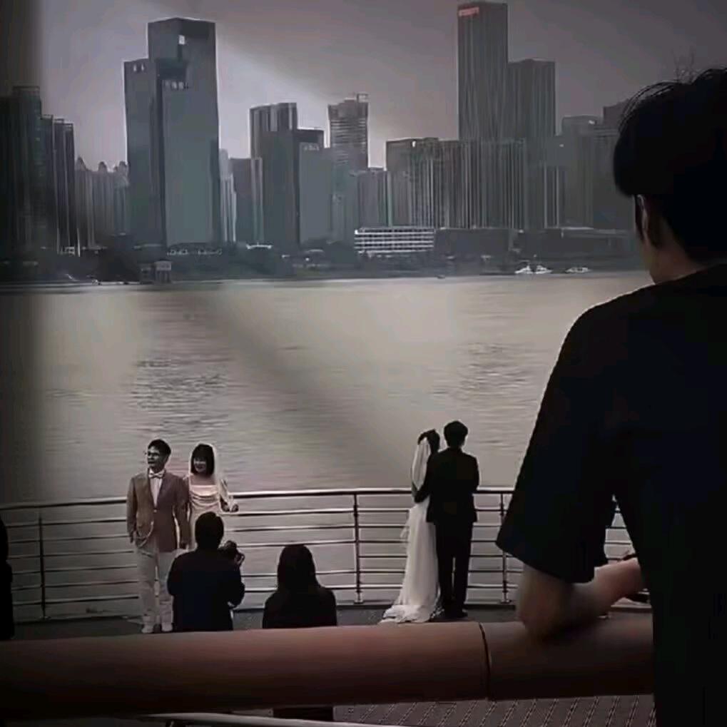 晚风头像