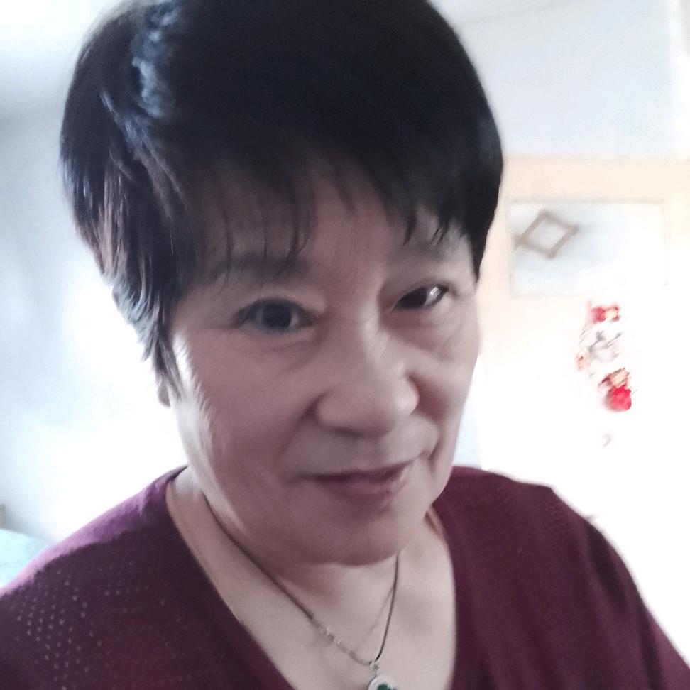 快乐每一天裴姐