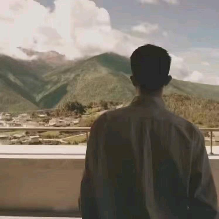 浪漫为主