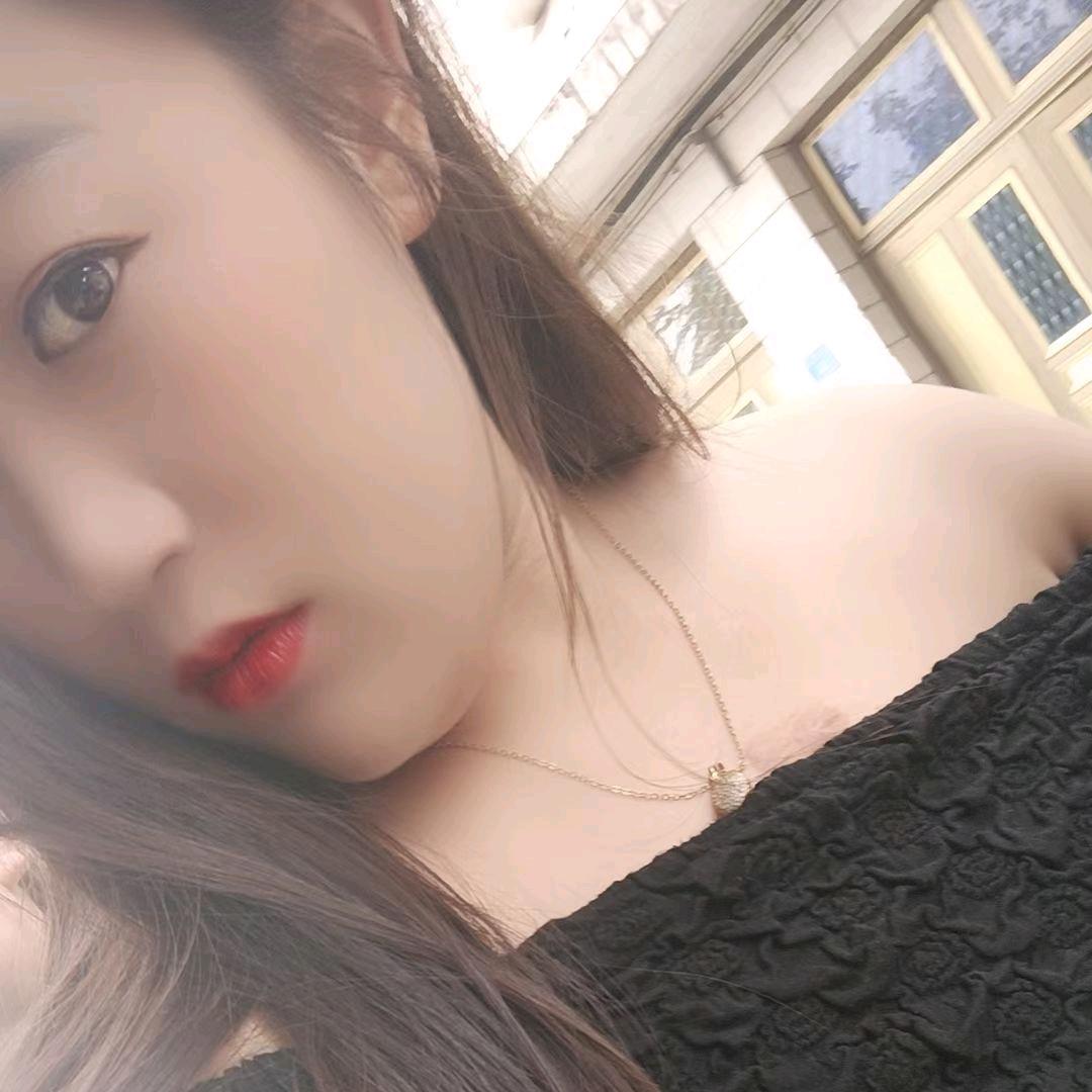 小李有点甜🥰