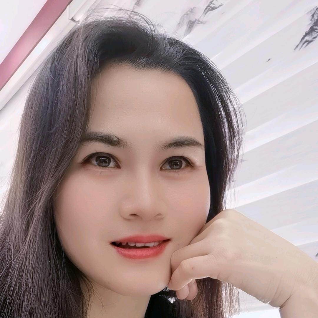何大小姐