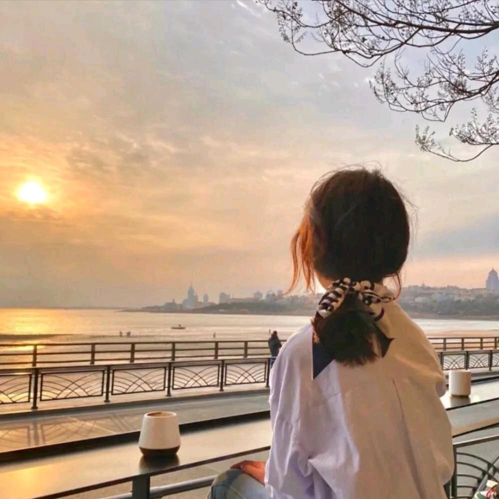 女人不该永远天真