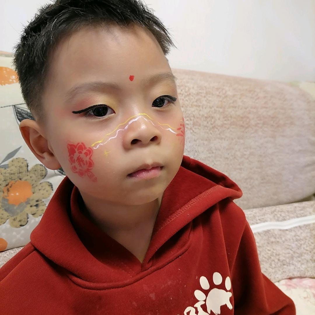 潘